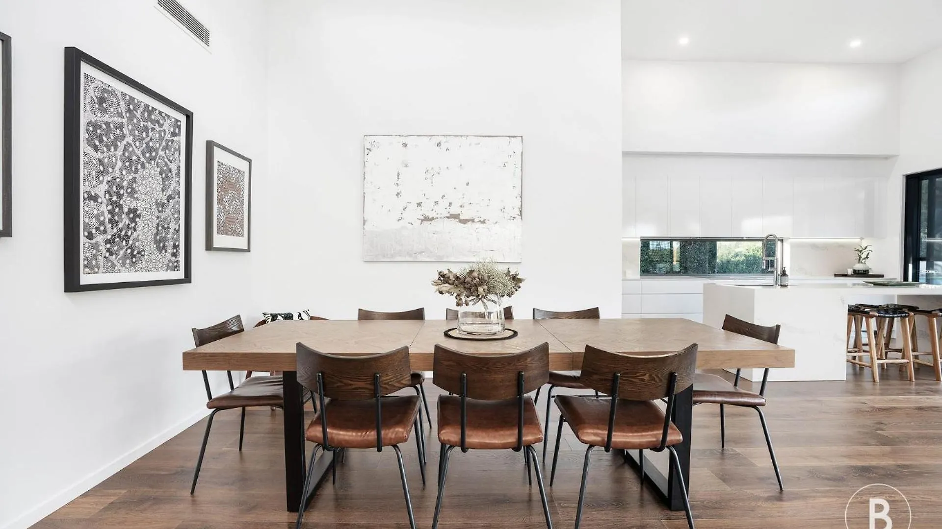 Eva - Eumundi Villa Australia